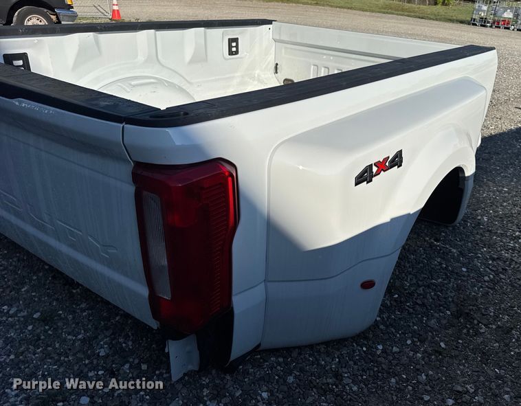 image for item DO2284 Ford pickup truck bed