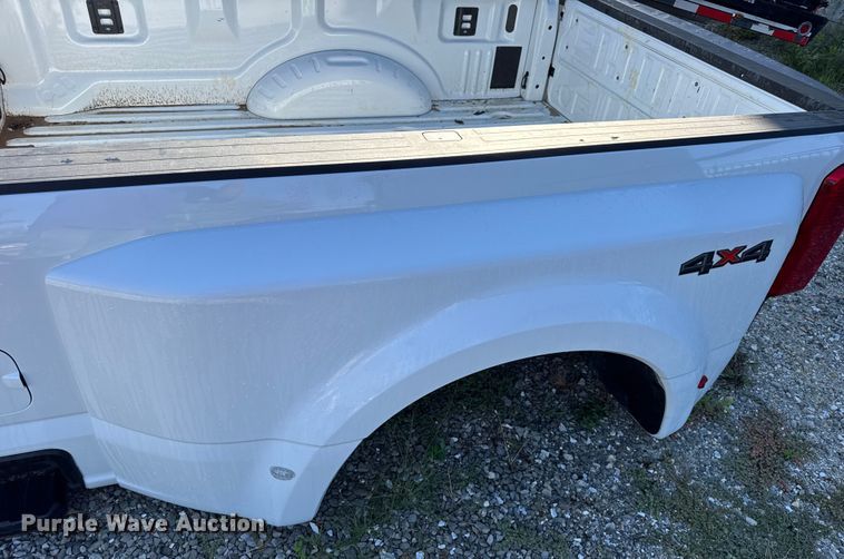 image for item DO2284 Ford pickup truck bed