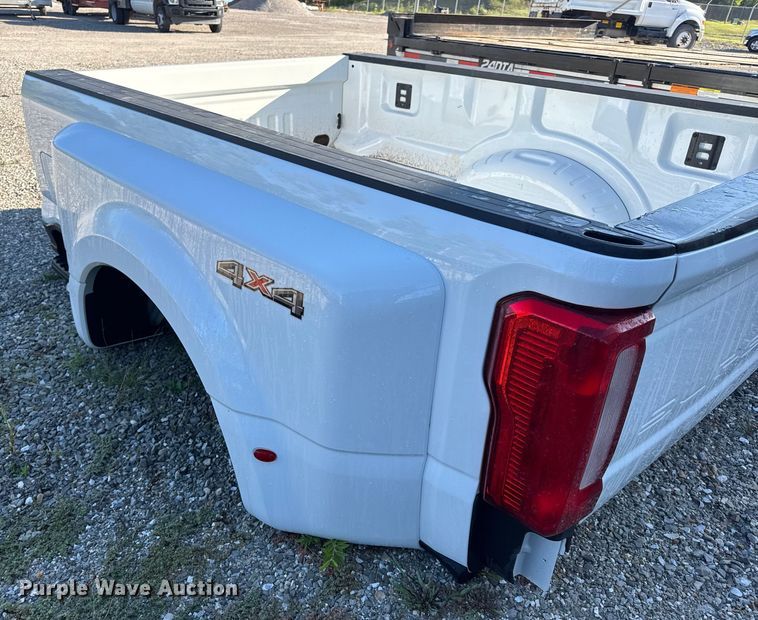 image for item DO2284 Ford pickup truck bed