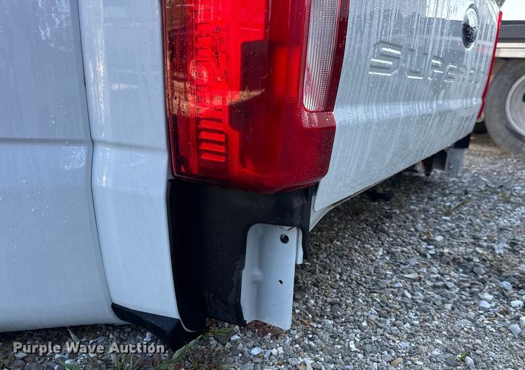 image for item DO2284 Ford pickup truck bed