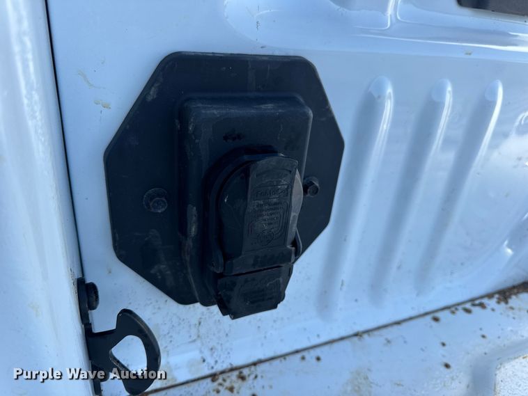 image for item DO2284 Ford pickup truck bed