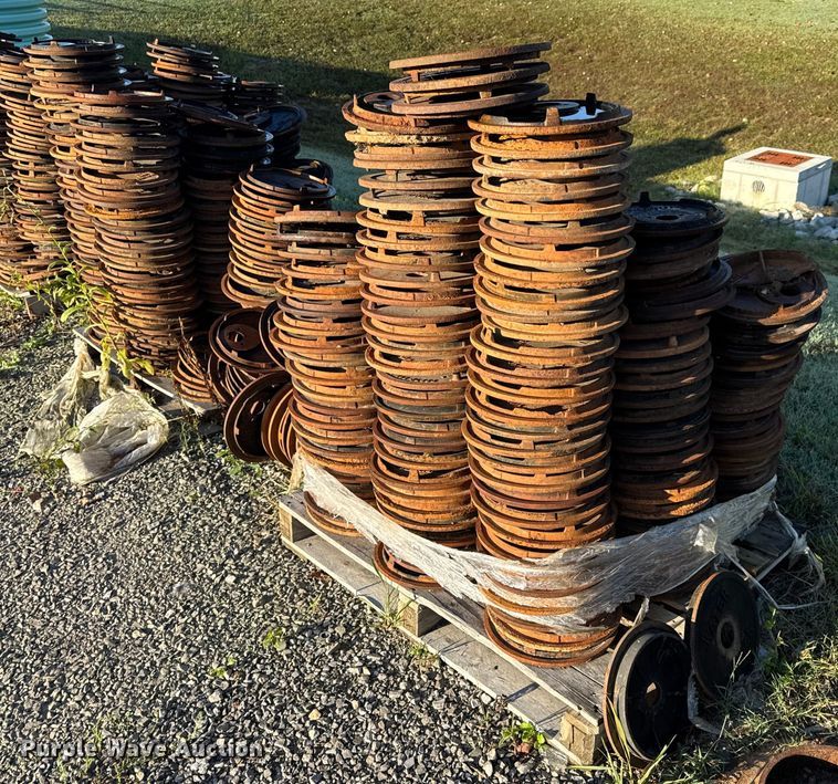 image for item DO2285 Water meter covers