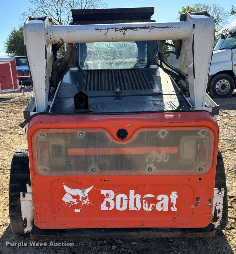 image for item DO2288 2011 Bobcat T750 tracked skid steer loader