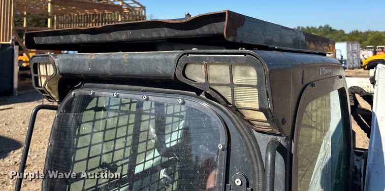 image for item DO2288 2011 Bobcat T750 tracked skid steer loader