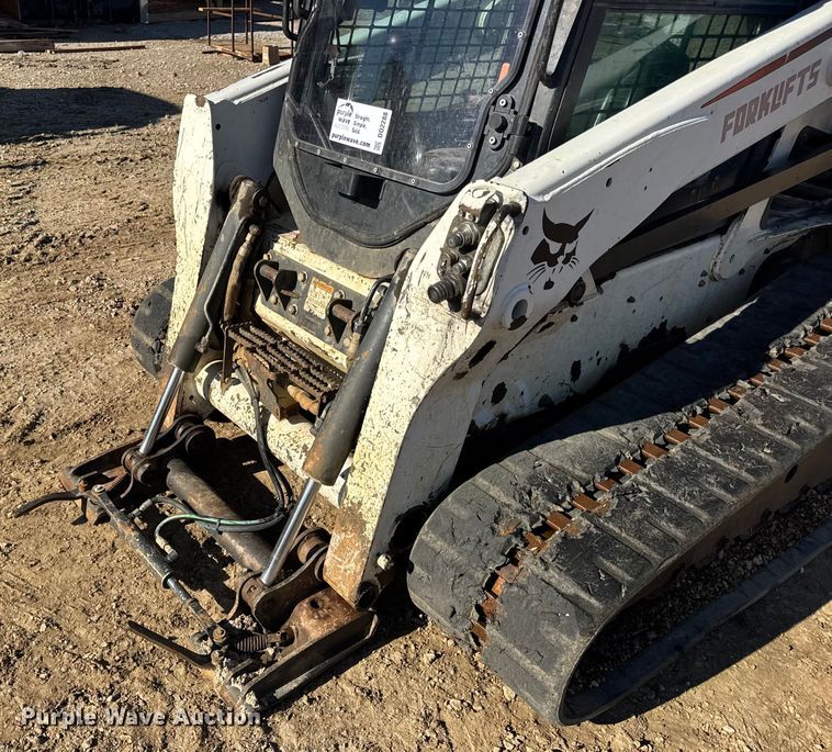 image for item DO2288 2011 Bobcat T750 tracked skid steer loader