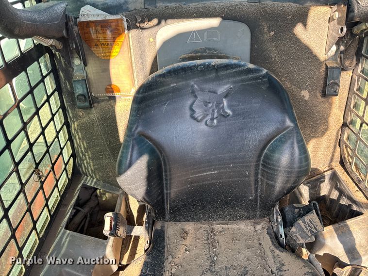 image for item DO2288 2011 Bobcat T750 tracked skid steer loader