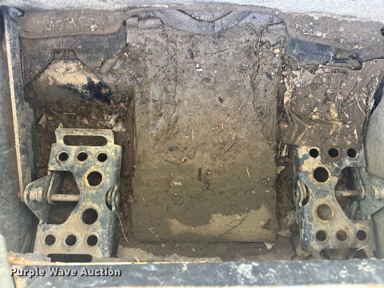 image for item DO2288 2011 Bobcat T750 tracked skid steer loader