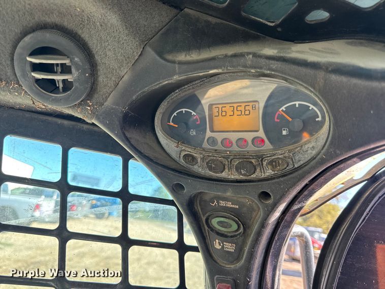 image for item DO2288 2011 Bobcat T750 tracked skid steer loader