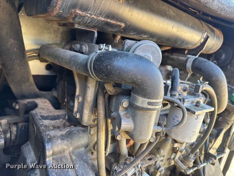 image for item DO2288 2011 Bobcat T750 tracked skid steer loader