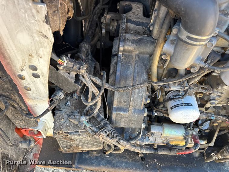 image for item DO2288 2011 Bobcat T750 tracked skid steer loader