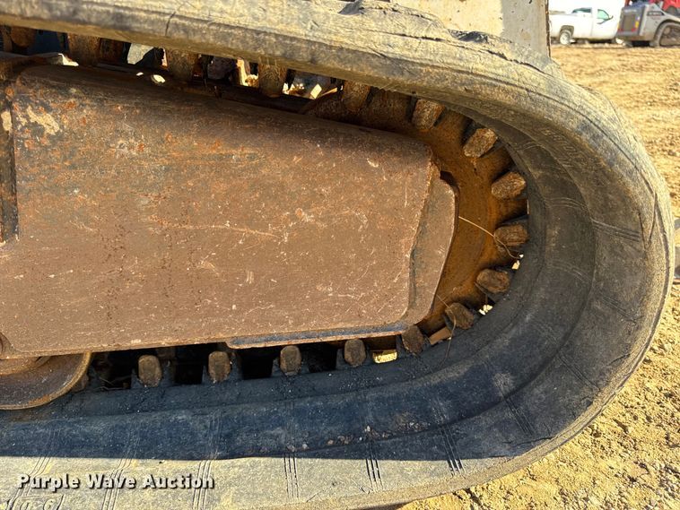 image for item DO2288 2011 Bobcat T750 tracked skid steer loader