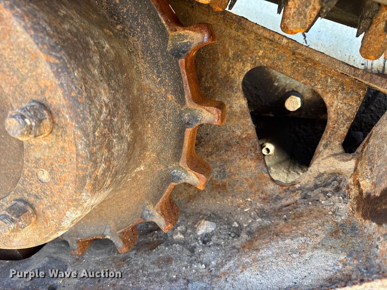 image for item DO2288 2011 Bobcat T750 tracked skid steer loader