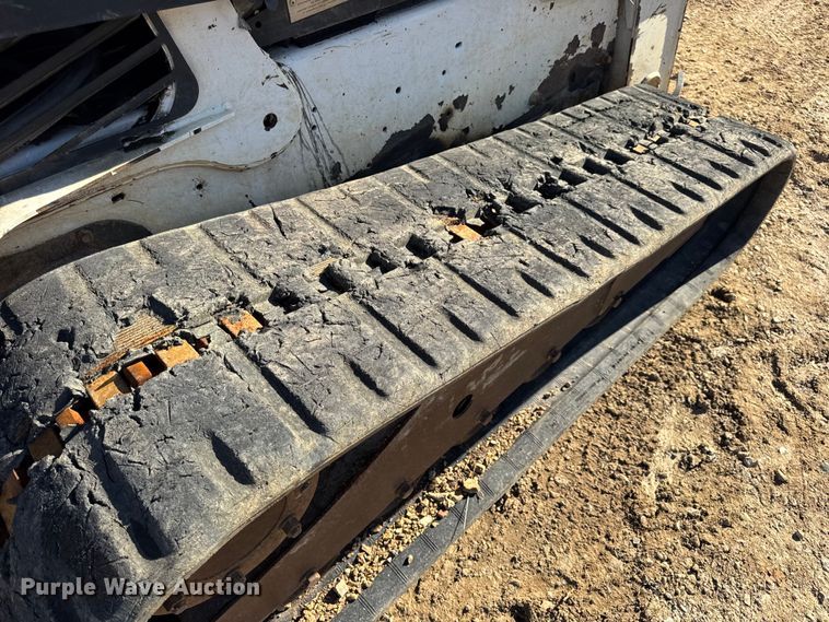 image for item DO2288 2011 Bobcat T750 tracked skid steer loader