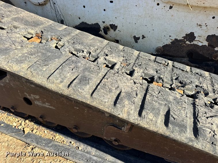 image for item DO2288 2011 Bobcat T750 tracked skid steer loader