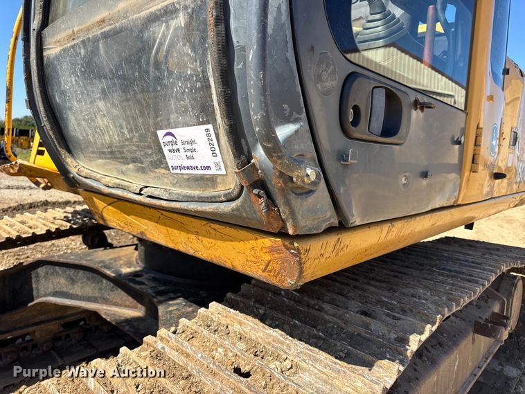 image for item DO2289 2006 John Deere 160C LC excavator