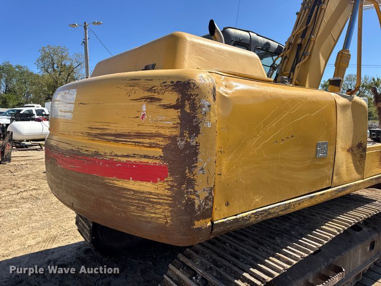 image for item DO2289 2006 John Deere 160C LC excavator