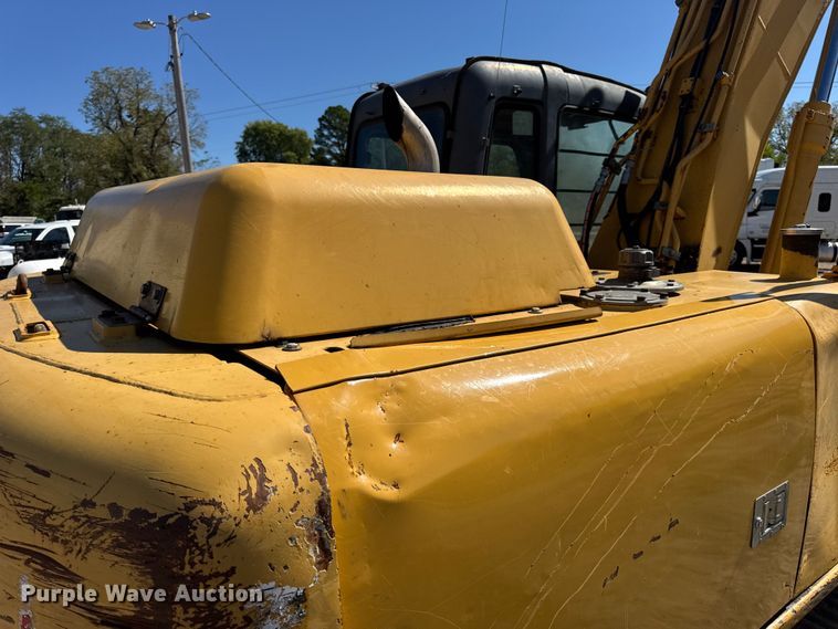 image for item DO2289 2006 John Deere 160C LC excavator