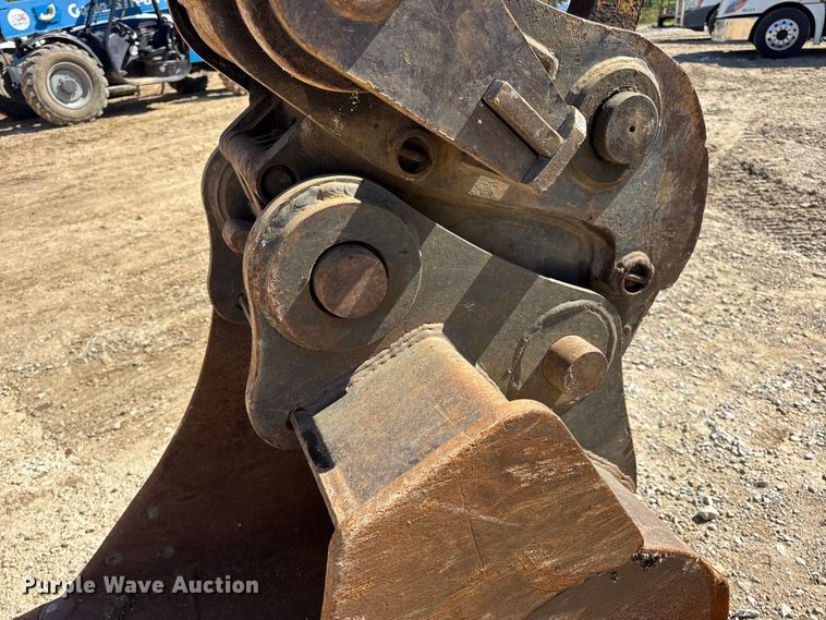 image for item DO2289 2006 John Deere 160C LC excavator