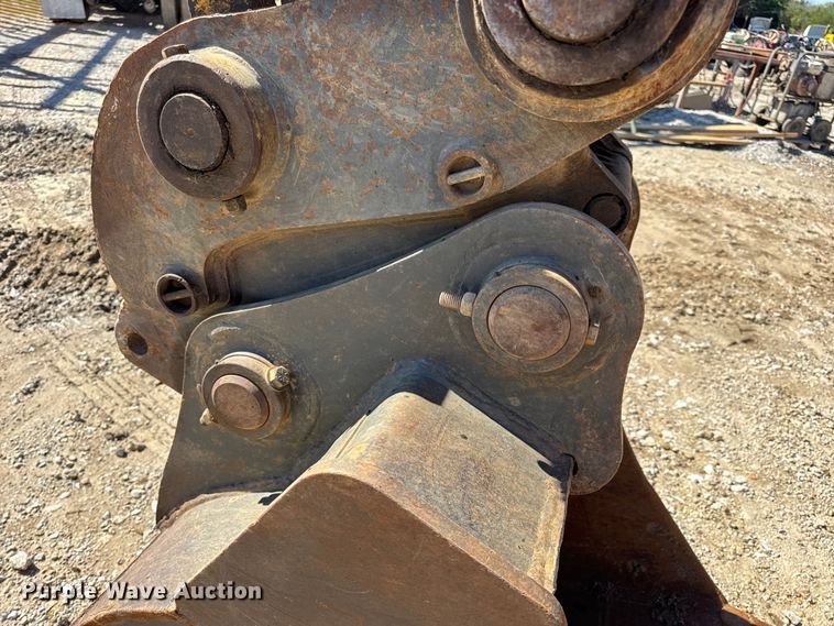 image for item DO2289 2006 John Deere 160C LC excavator