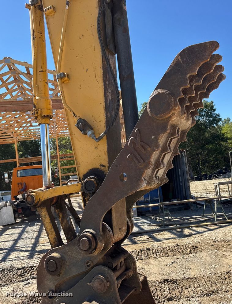 image for item DO2289 2006 John Deere 160C LC excavator