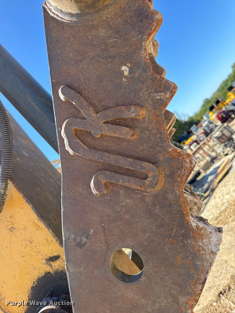 image for item DO2289 2006 John Deere 160C LC excavator