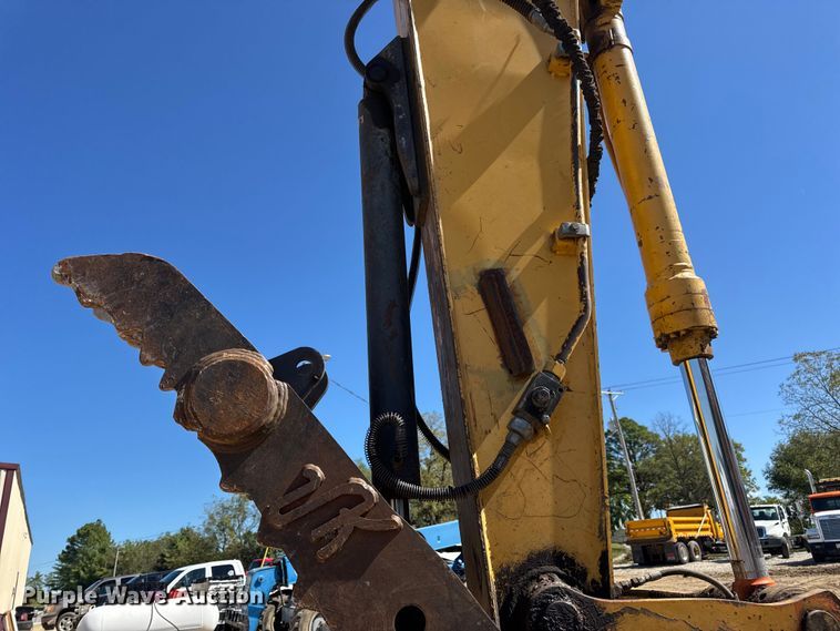 image for item DO2289 2006 John Deere 160C LC excavator