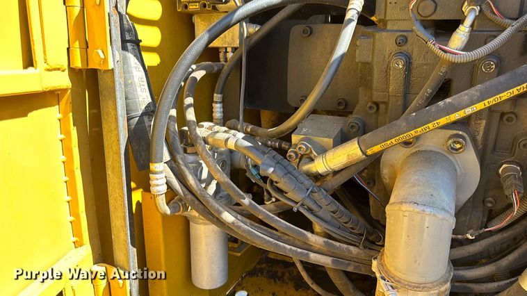 image for item DO2289 2006 John Deere 160C LC excavator