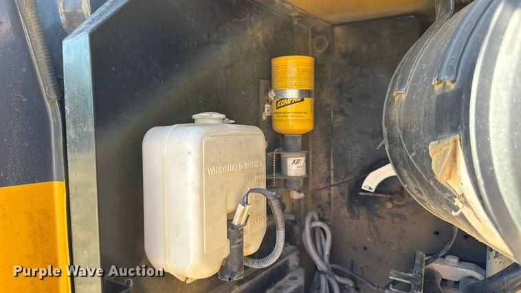 image for item DO2289 2006 John Deere 160C LC excavator