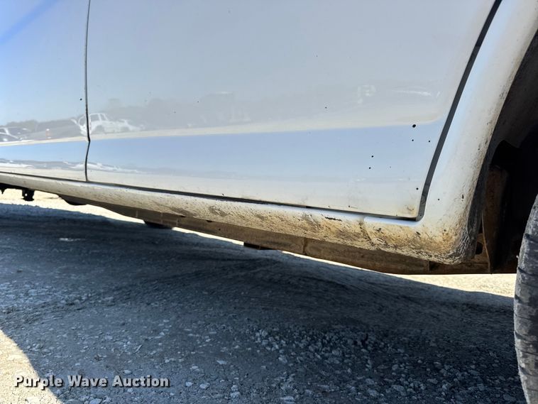 image for item DO2290 2015 Chevrolet Express 3500 van