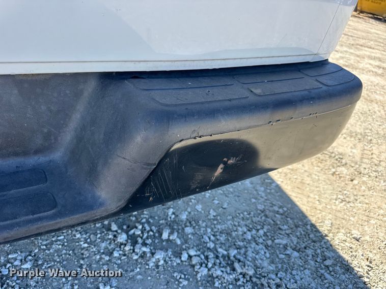 image for item DO2290 2015 Chevrolet Express 3500 van