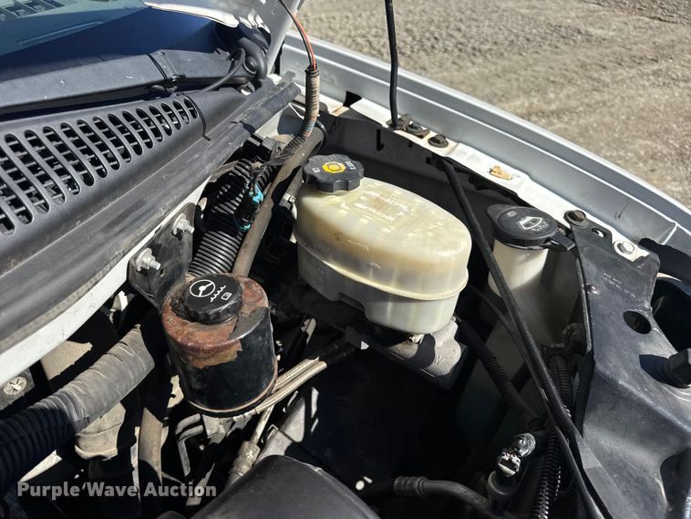 image for item DO2290 2015 Chevrolet Express 3500 van