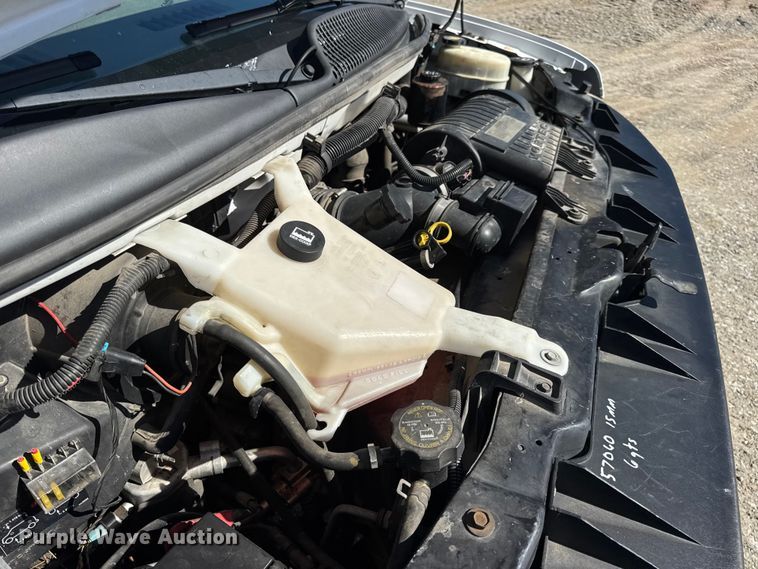 image for item DO2290 2015 Chevrolet Express 3500 van