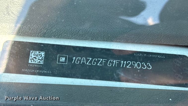 image for item DO2290 2015 Chevrolet Express 3500 van