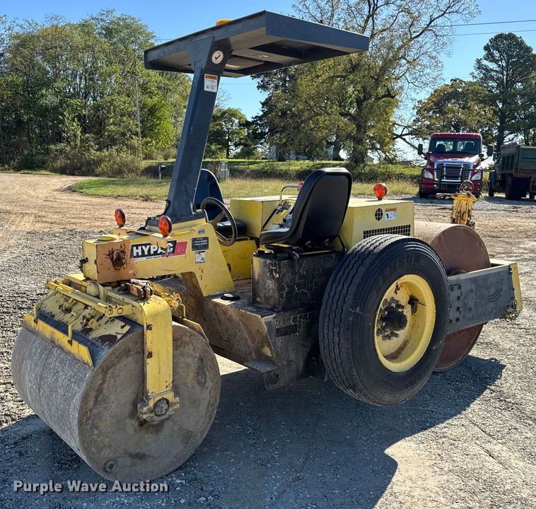 image for item DO2292 Hypac C330B double drum vibratory roller