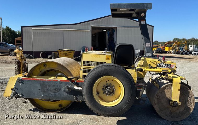 image for item DO2292 Hypac C330B double drum vibratory roller