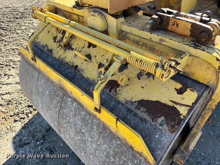 image for item DO2292 Hypac C330B double drum vibratory roller