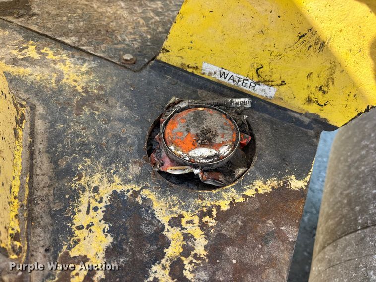 image for item DO2292 Hypac C330B double drum vibratory roller