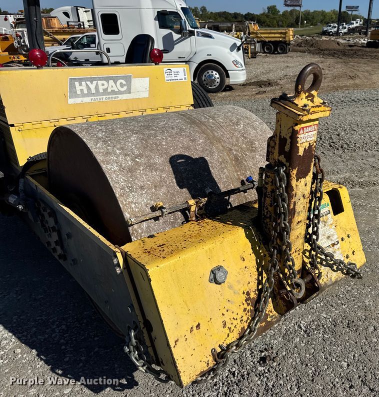 image for item DO2292 Hypac C330B double drum vibratory roller