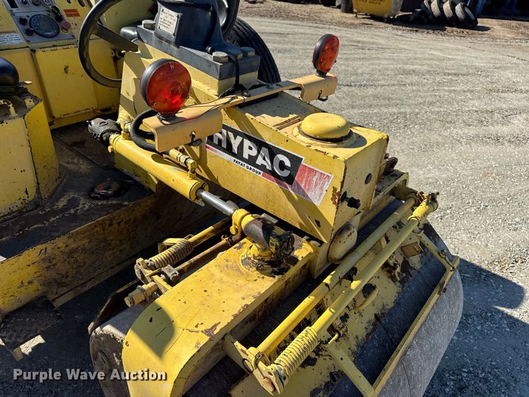 image for item DO2292 Hypac C330B double drum vibratory roller