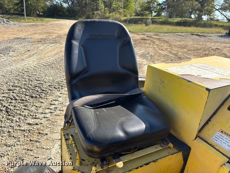 image for item DO2292 Hypac C330B double drum vibratory roller