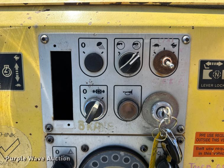 image for item DO2292 Hypac C330B double drum vibratory roller