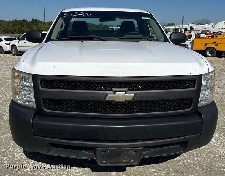 image for item DO2297 2008 Chevrolet Silverado 1500 pickup truck