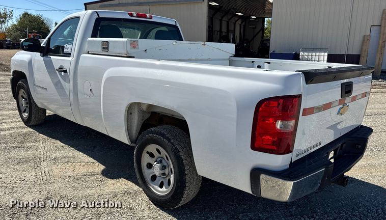 image for item DO2297 2008 Chevrolet Silverado 1500 pickup truck