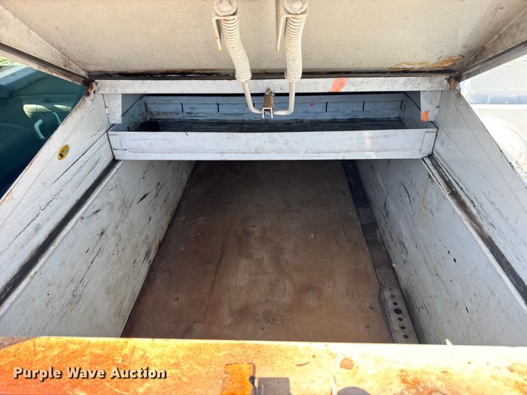 image for item DO2297 2008 Chevrolet Silverado 1500 pickup truck