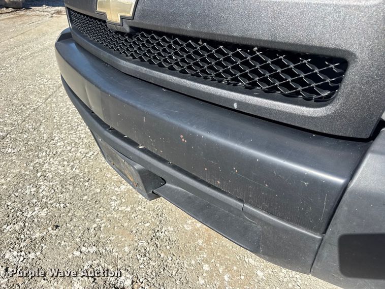 image for item DO2297 2008 Chevrolet Silverado 1500 pickup truck