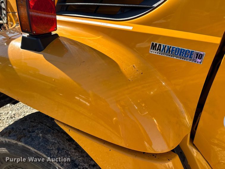 image for item DO2298 2011 International 7500 WorkStar dump truck