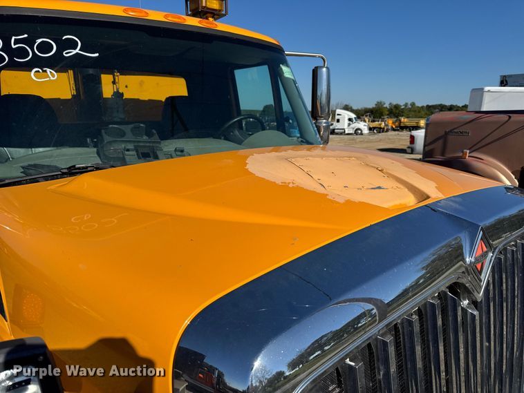 image for item DO2298 2011 International 7500 WorkStar dump truck