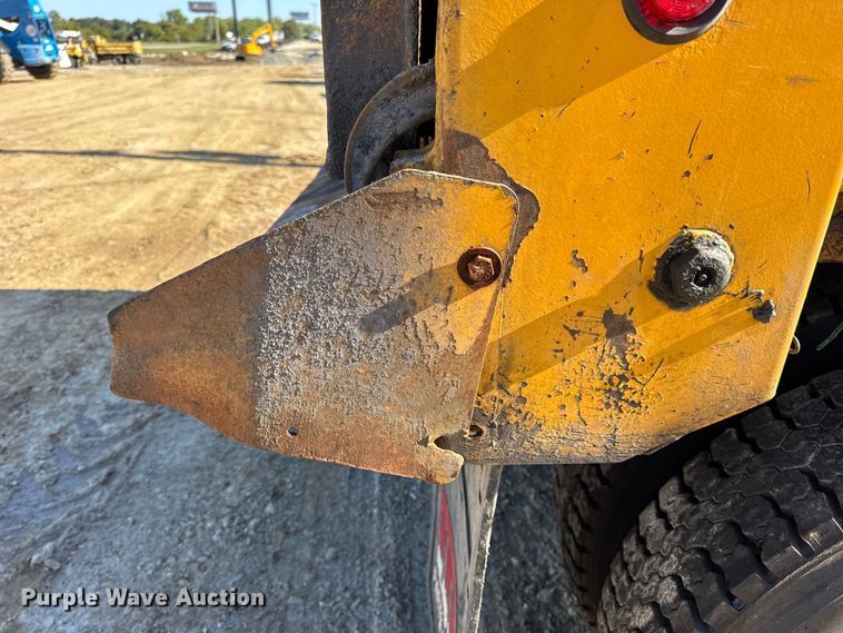 image for item DO2298 2011 International 7500 WorkStar dump truck