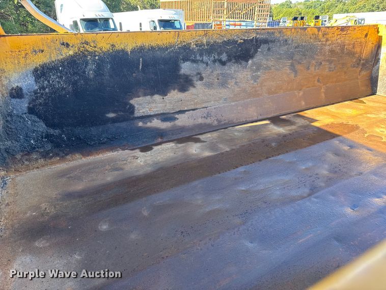 image for item DO2298 2011 International 7500 WorkStar dump truck