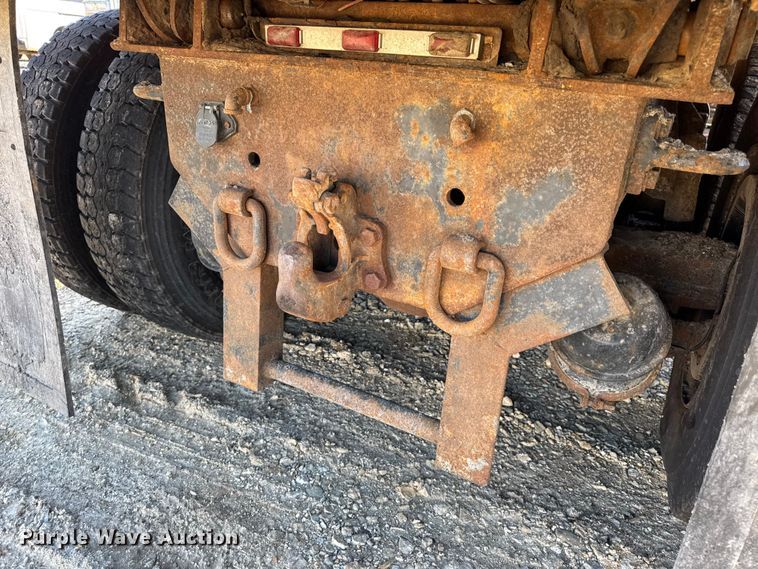 image for item DO2298 2011 International 7500 WorkStar dump truck